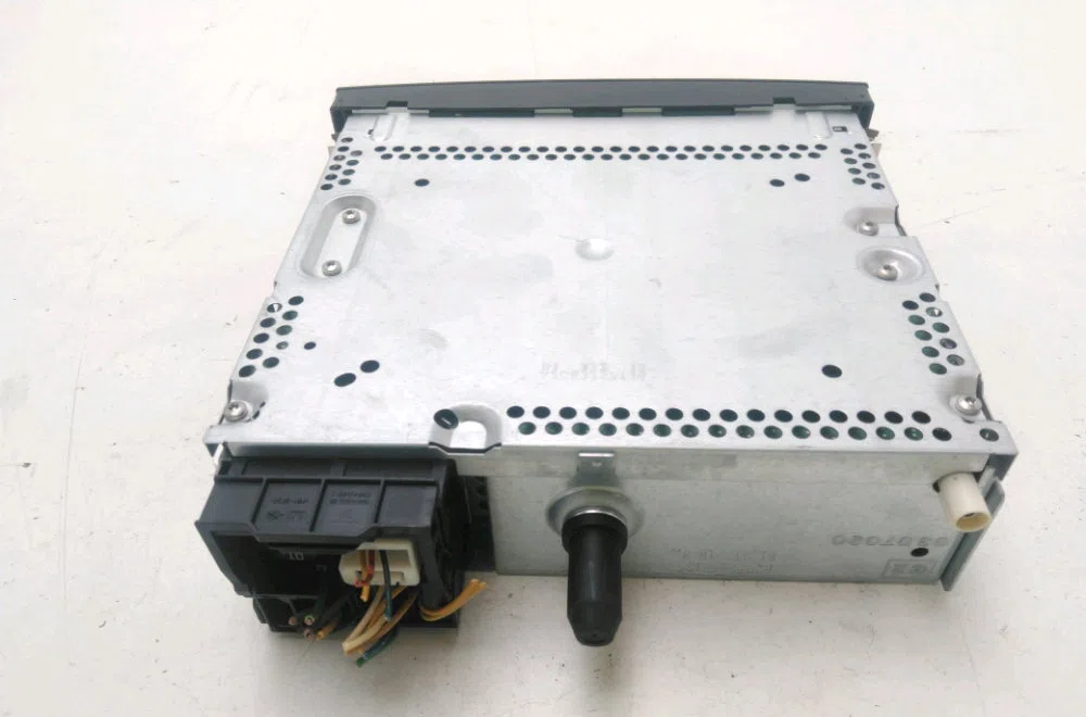 Autoradio Citroen C4 PICASSO I Monospace (UD_) 1.6 hdi 110 (2010-2013) 5 portes occasion