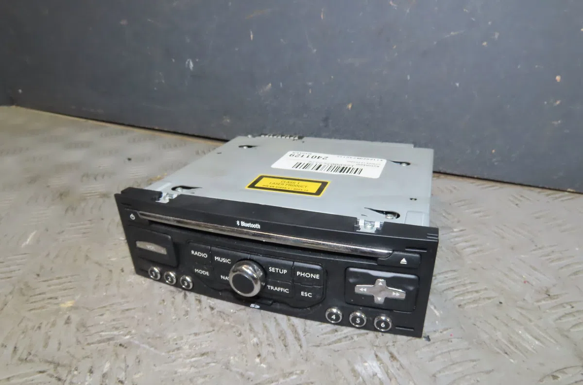 Autoradio Citroen C4 PICASSO I Monospace (UD_) 1.6 hdi 110 (2010-2013) 5 portes occasion