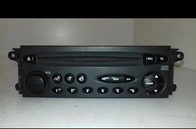 Autoradio Citroën C5 I (DC_) 2.0 hdi (dcrhzb, dcrhze) (2001-2004) 5 portes occasion