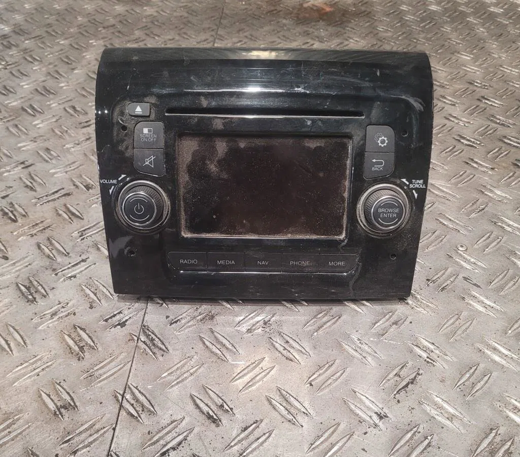 Autoradio Citroen JUMPER Camionnette 2.0 bluehdi 130 (2015-2019) occasion