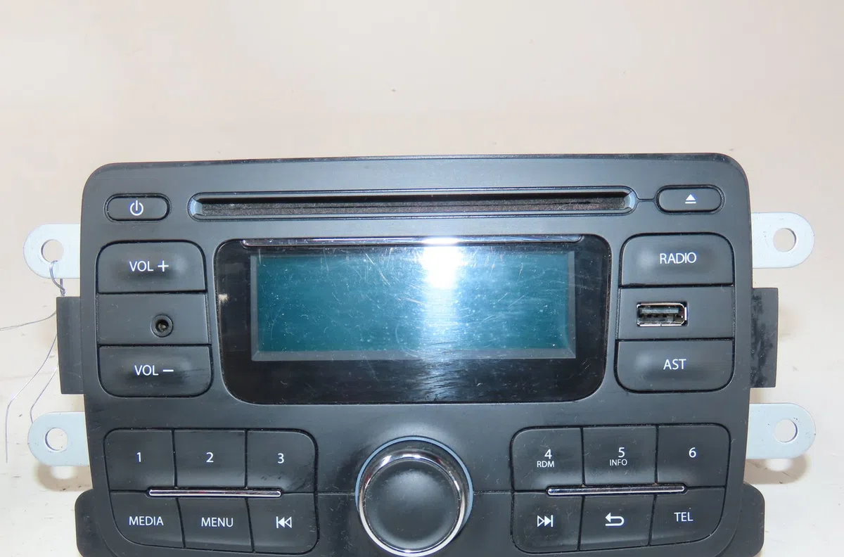 Autoradio Dacia LODGY (JS_) 1.5 dci (2012) 5 portes occasion