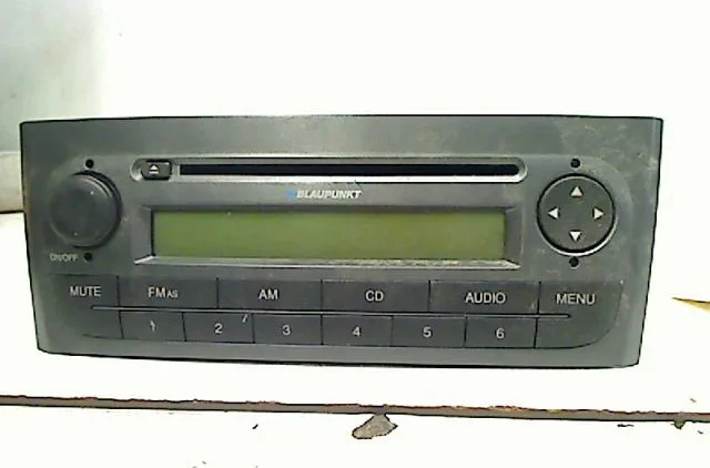Autoradio Fiat GRANDE PUNTO (199_) 1.9 d multijet (2006-2009) occasion
