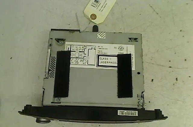 Autoradio Fiat LINEA (323_, 110_) 1.3 d multijet (323axb11, 323axb1a) (2007) occasion