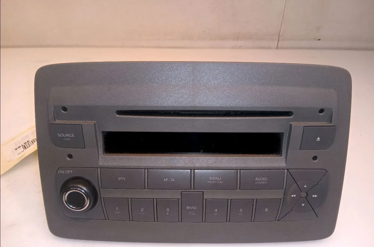 Autoradio Fiat PANDA (169_) 1.3 d multijet (169.axc1a) (2003) 5 portes occasion