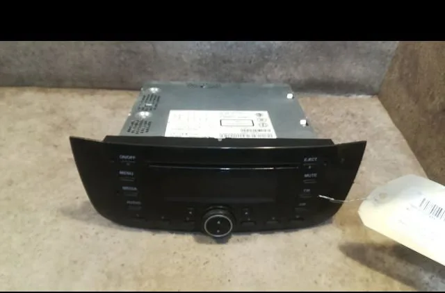 Autoradio Fiat PUNTO EVO (199_) 1.3 d multijet (199axc1a, 199bxc1a, 199axt1a, 199bxt1a) (2009-2012) 3 portes occasion