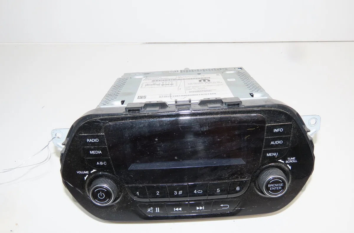 Autoradio Fiat TIPO 3-5 portes (356_, 357_) 1.4 (356hxa1b) (2016-2020) occasion
