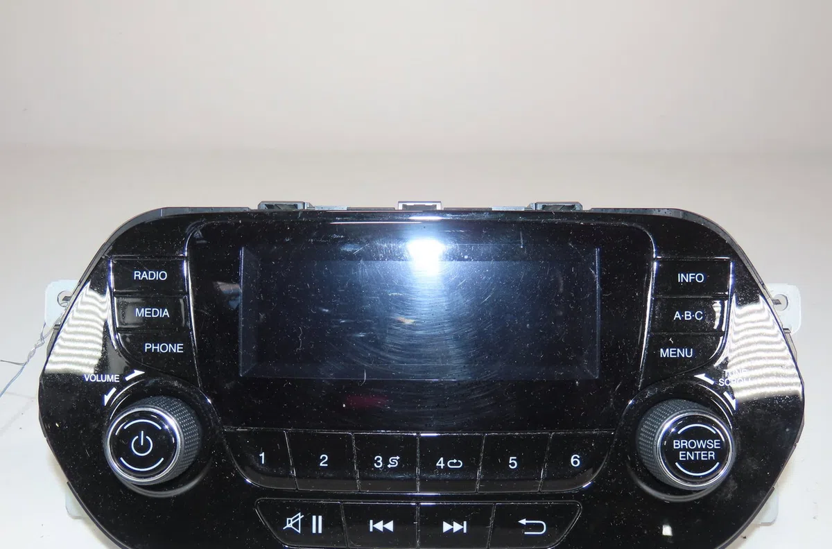Autoradio Fiat TIPO A trois volumes (356_, 357_) 1.4 (356sxa1b) (2015-2020) occasion