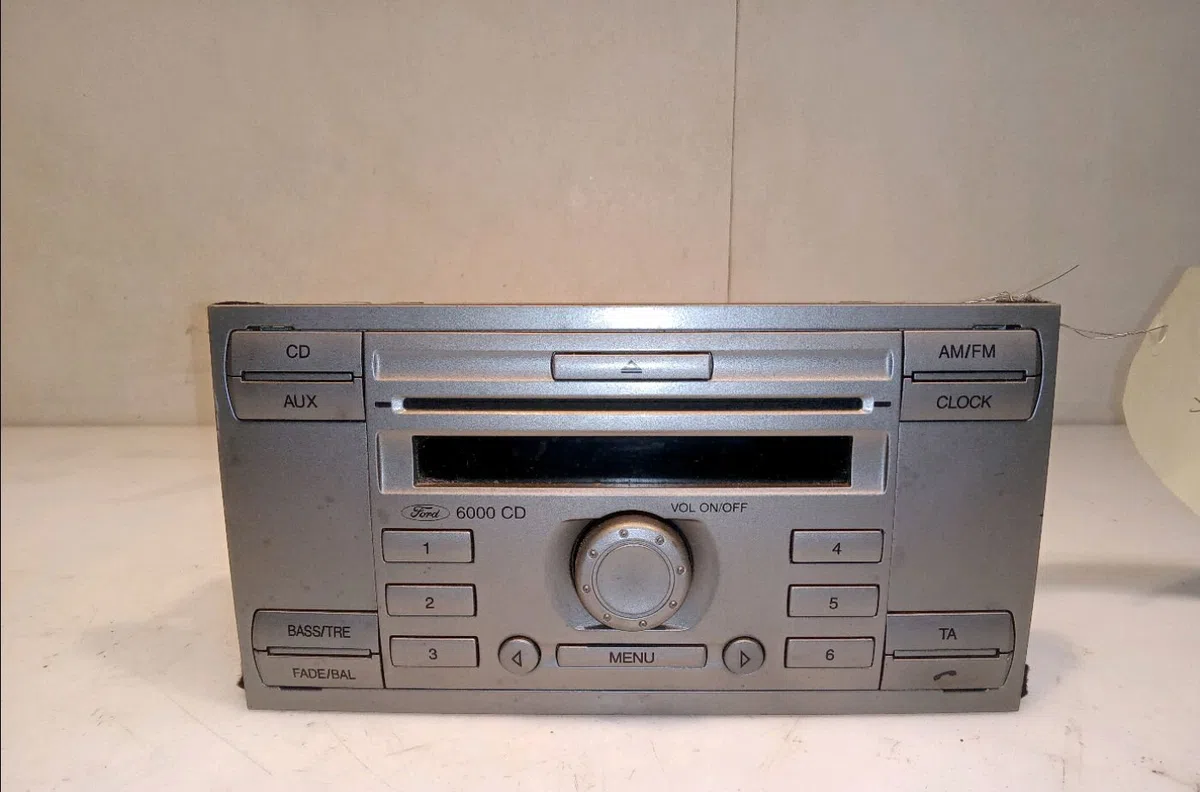 Autoradio Ford C-MAX (DM2) 1.8 tdci (2007-2010) 5 portes occasion