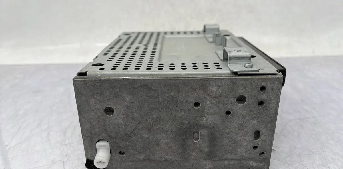 Autoradio FORD FIESTA 6 PHASE 2 occasion
