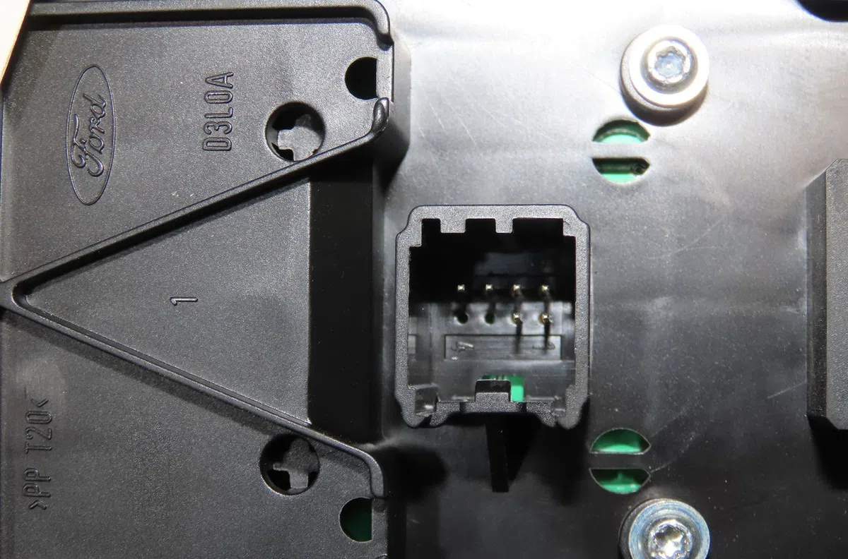 Autoradio Ford FIESTA VI (CB1, CCN) 1.4 tdci (2010-2012) 3 portes occasion