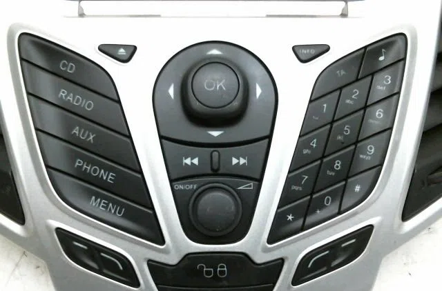 Autoradio Ford FIESTA VI (CB1, CCN) 1.4 tdci (2010-2012) 3 portes occasion