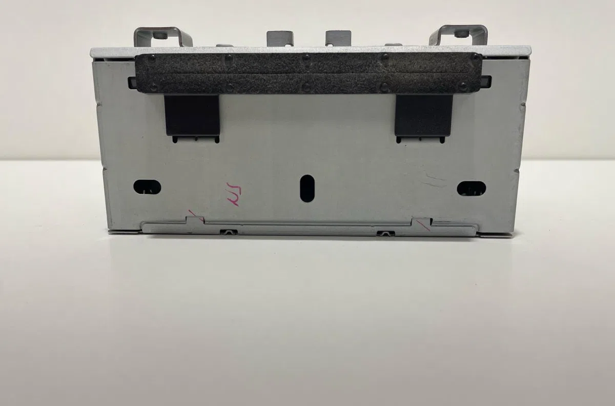 Autoradio Ford FIESTA VI (CB1, CCN) 1.4 tdci (2010-2012) 3 portes occasion