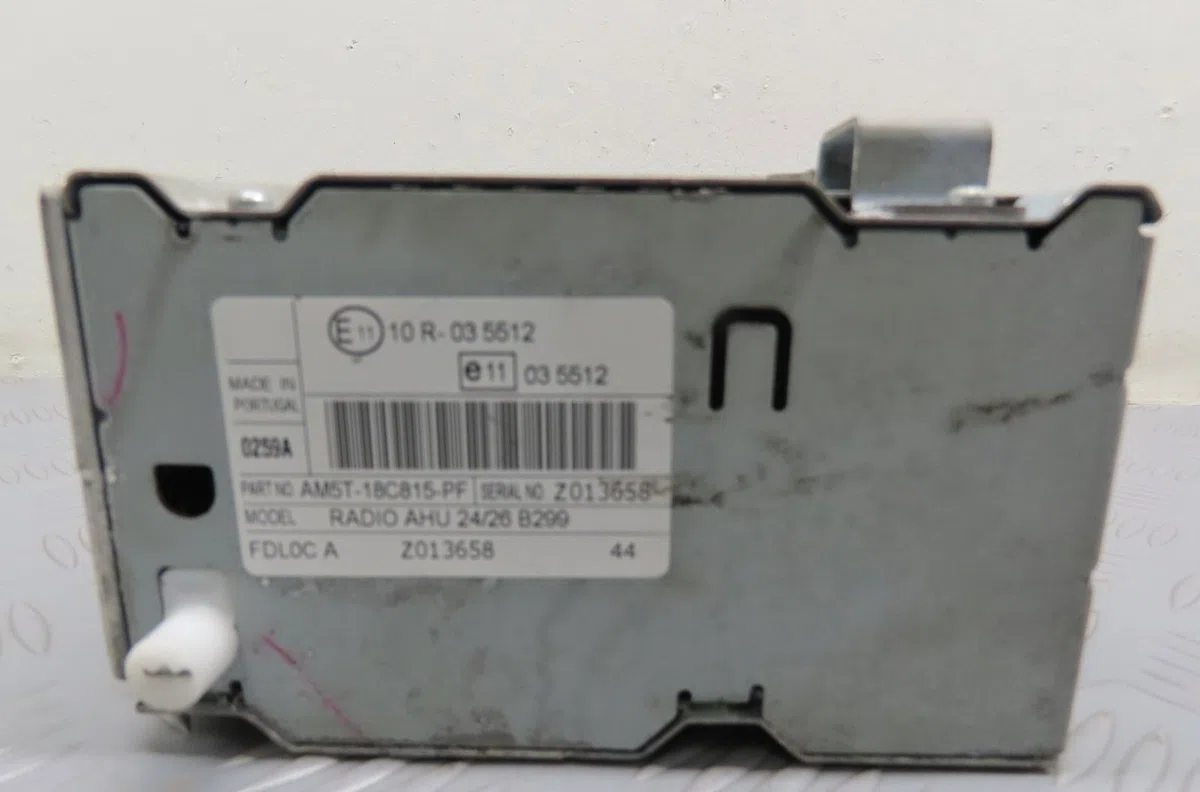 Autoradio Ford FIESTA VI (CB1, CCN) 1.6 tdci (2008-2012) occasion