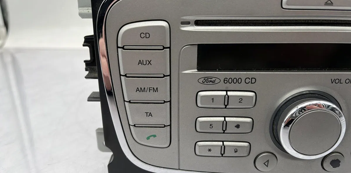 Autoradio FORD FOCUS 2 PHASE 2 occasion