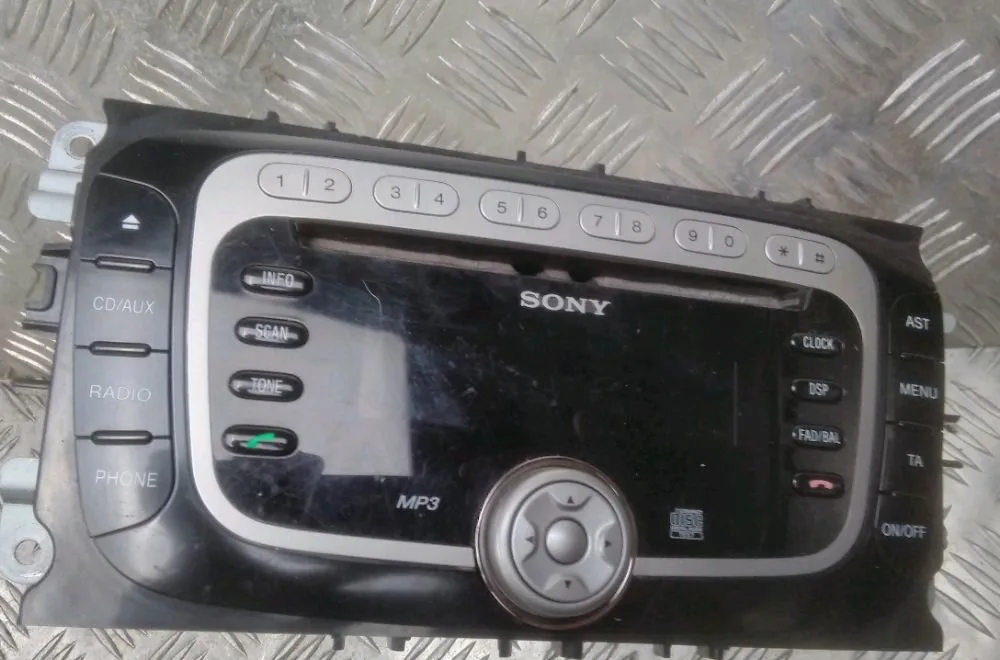 Autoradio Ford FOCUS II Décapotable 2.0 tdci (2006-2010) occasion