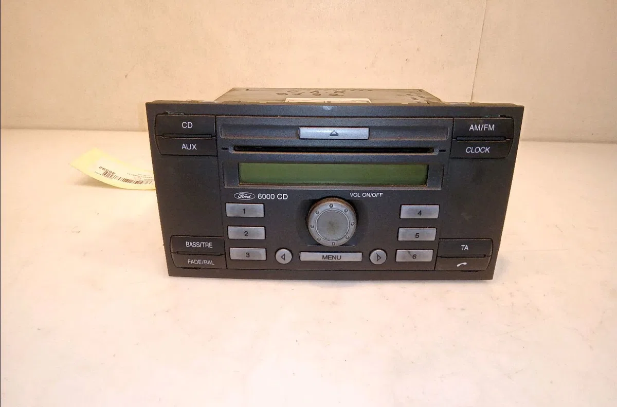 Autoradio Ford TRANSIT CONNECT (P65_, P70_, P80_) 1.8 di (2002-2013) occasion