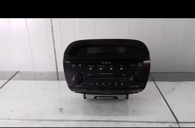 Autoradio Honda FR-V (BE) 2.2 i ctdi (be5) (2005) 5 portes occasion