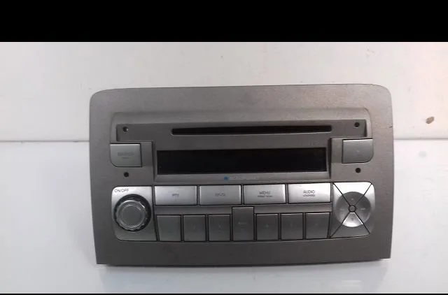 Autoradio Lancia MUSA (350_) 1.4 (350.axa11, 350.axa1a) (2004-2012) occasion
