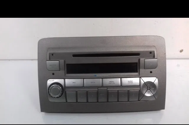 Autoradio Lancia MUSA (350_) 1.4 (350.axa11, 350.axa1a) (2004-2012) occasion