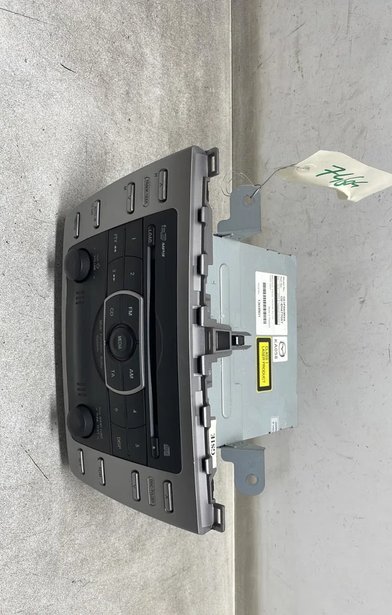 Autoradio Mazda 6 Hatchback (GH) 2.5 mzr (gh5fs) (2007-2013) occasion