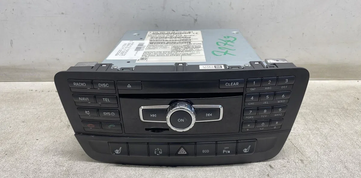 Autoradio Mercedes-benz CLASSE A (W176) A 200 cdi (176.001) (2012-2014) occasion