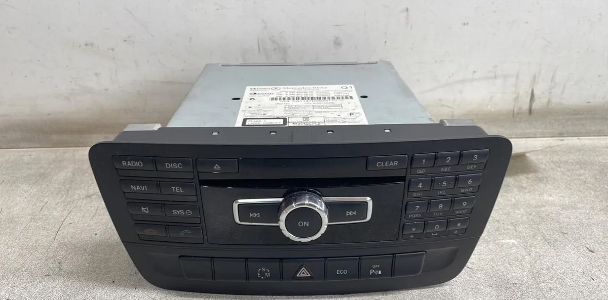 Autoradio Mercedes-benz CLASSE A (W176) A 200 cdi (176.001) (2012-2014) occasion