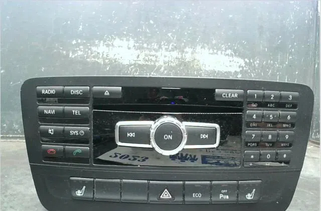 Autoradio Mercedes-benz CLASSE B Sports Tourer (W246, W242) B 200 cdi (246.201) (2011-2014) occasion
