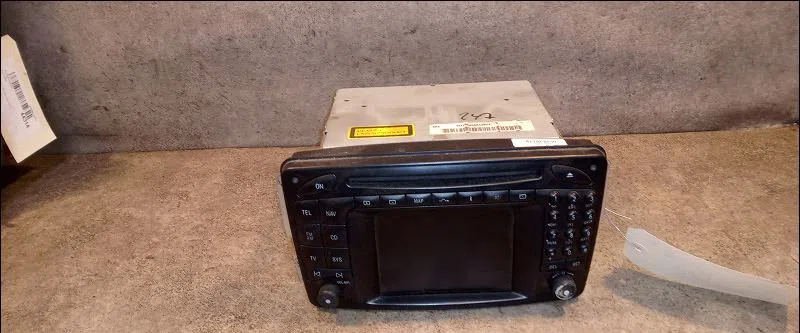 Autoradio Mercedes-benz CLASSE C T-Model (S203) C 270 cdi (203.216) (2001-2007) occasion