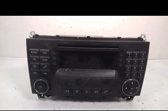 Autoradio Mercedes-benz CLK (C209) Clk 320 cdi (209.320) (2005-2009) occasion