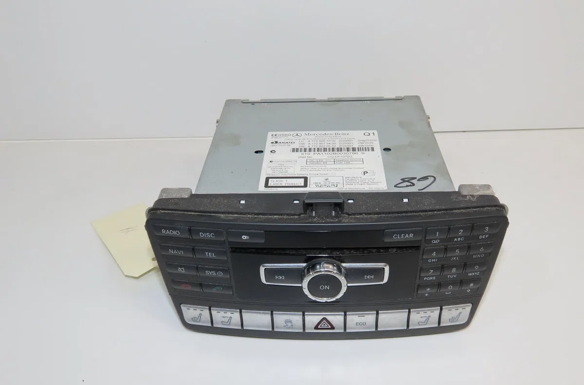 Autoradio Mercedes-benz SLK (R172) 200 (172.448) (2011) 2 portes occasion