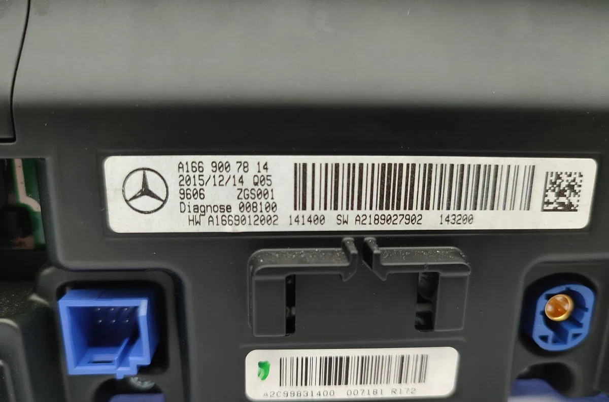 Autoradio MERCEDES CLASSE CLA 117 SHOOTING BREAK occasion