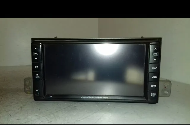 Autoradio Mitsubishi MIRAGE - SPACE STAR VI 3-5 portes (A0_A) 1.2 (a03a) (2012) 5 portes occasion