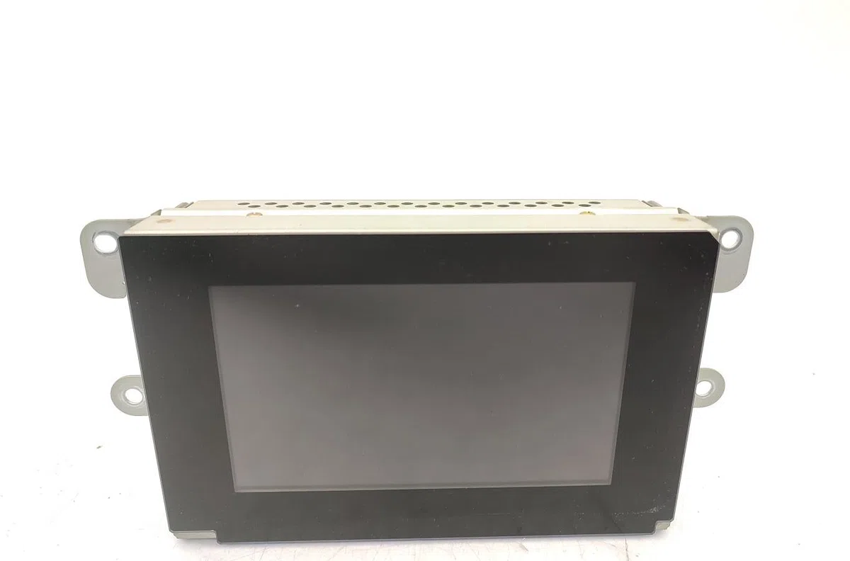 Autoradio NISSAN ALMERA TINO PHASE 1 occasion