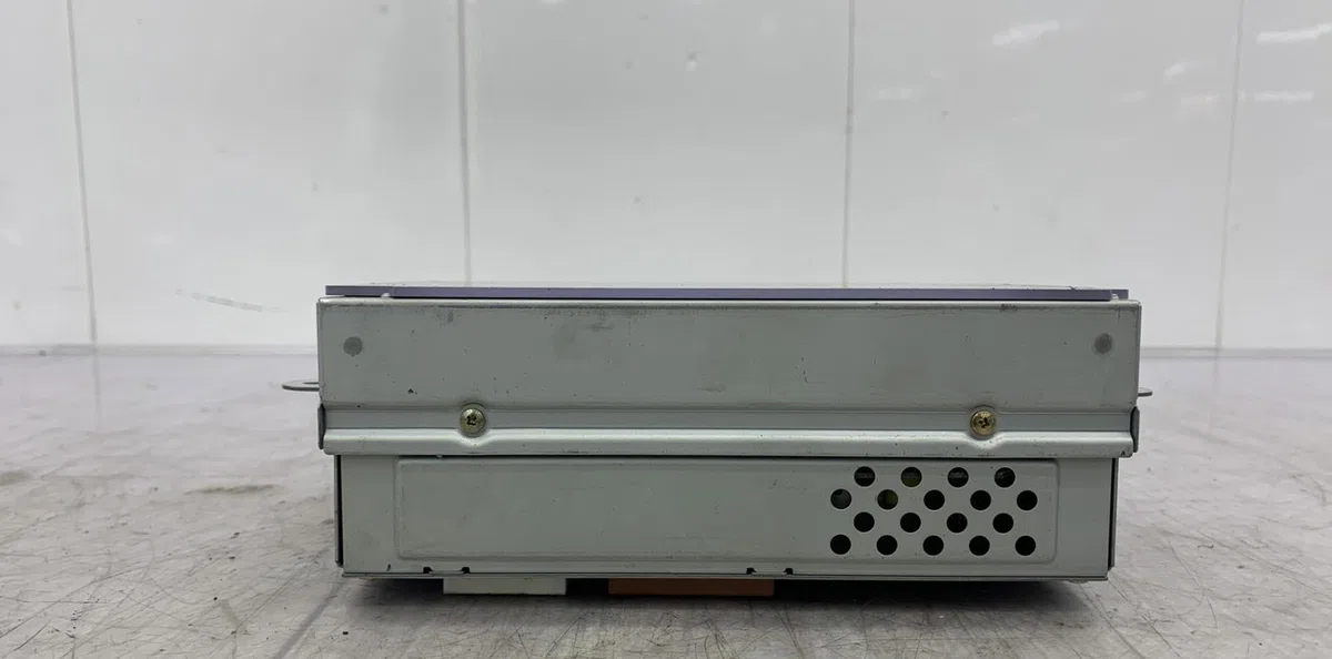 Autoradio NISSAN ALMERA TINO PHASE 2 occasion