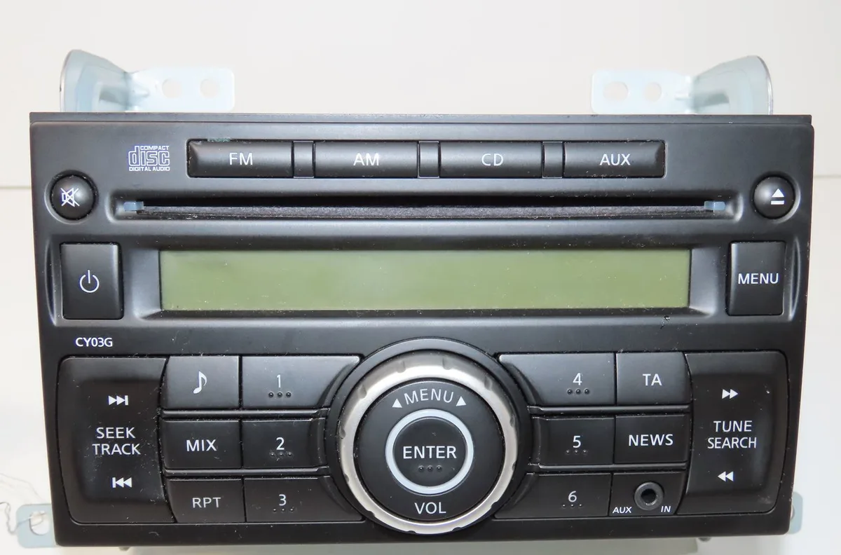 Autoradio Nissan JUKE (F15) 1.5 dci (2010) 5 portes occasion