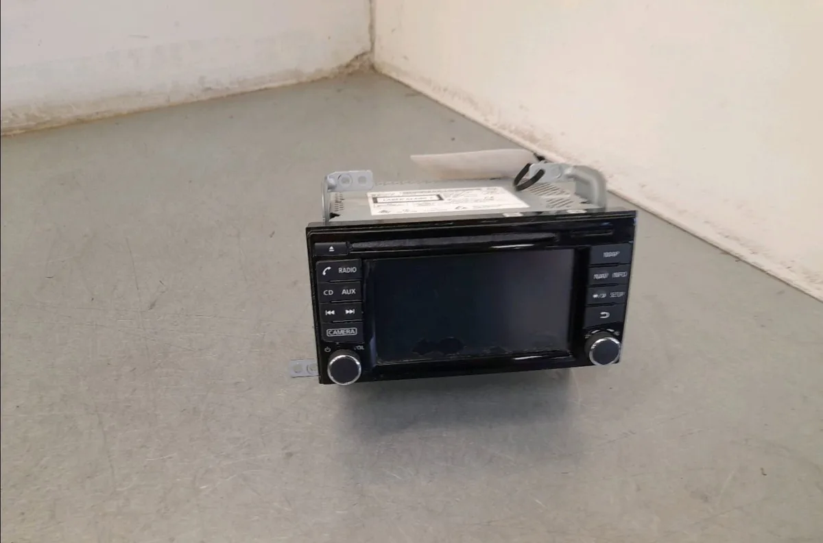 Autoradio Nissan JUKE (F15) 1.6 (2010) 5 portes occasion