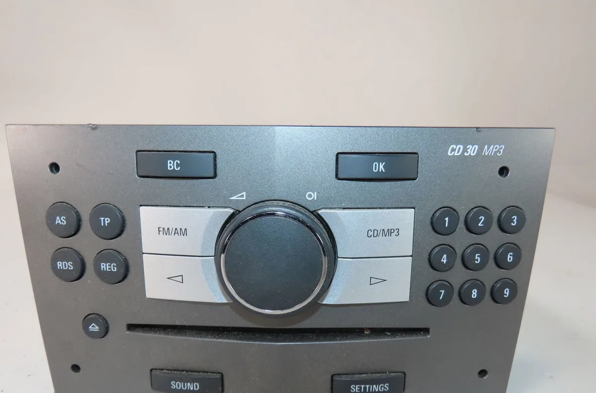 Autoradio Opel ANTARA A (L07) 2.2 cdti (2010-2015) occasion
