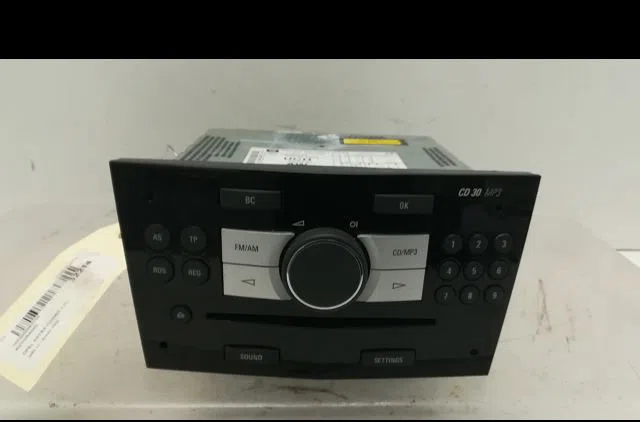 Autoradio Opel ASTRA H GTC (A04) 1.7 cdti (l08) (2005-2010) 3 portes occasion