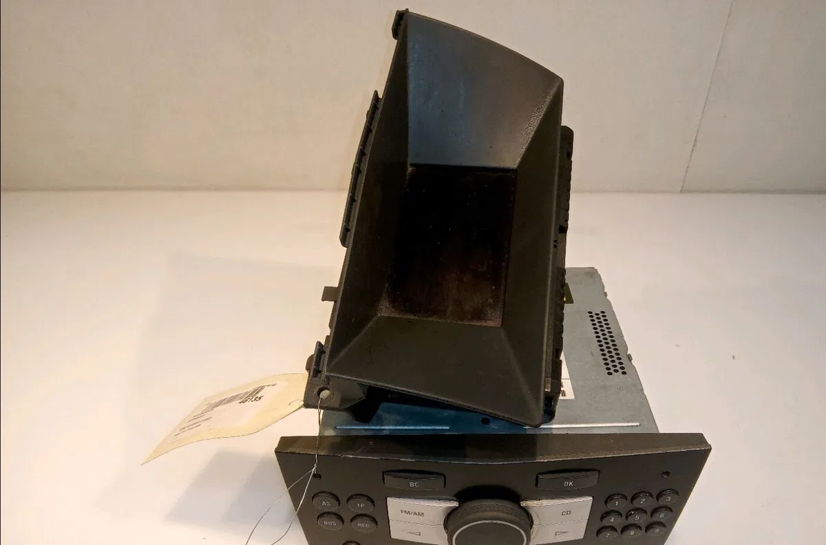 Autoradio Opel ASTRA H GTC (A04) 1.9 cdti (l08) (2005-2010) occasion