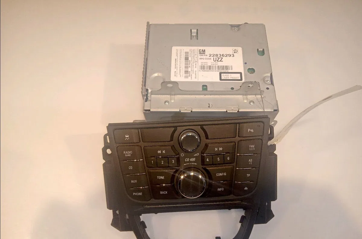 Autoradio Opel ASTRA J (P10) 1.4 turbo (68) (2010-2015) occasion