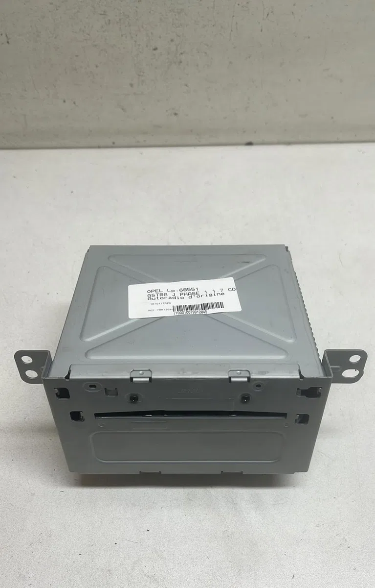 Autoradio Opel ASTRA J (P10) 1.7 cdti (68) (2009-2015) occasion