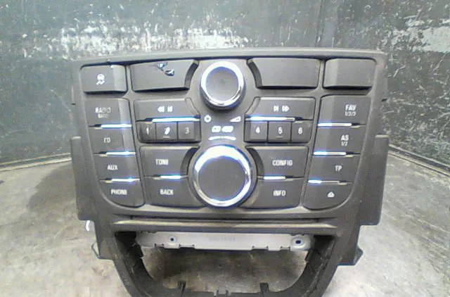 Autoradio Opel ASTRA J (P10) 2.0 cdti (68) (2009-2015) occasion