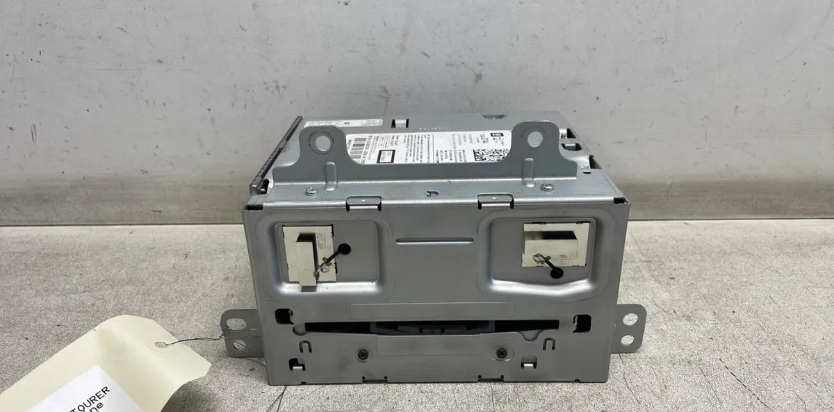 Autoradio Opel ASTRA J Sports Tourer (P10) 1.6 cdti (35) (2013-2015) occasion