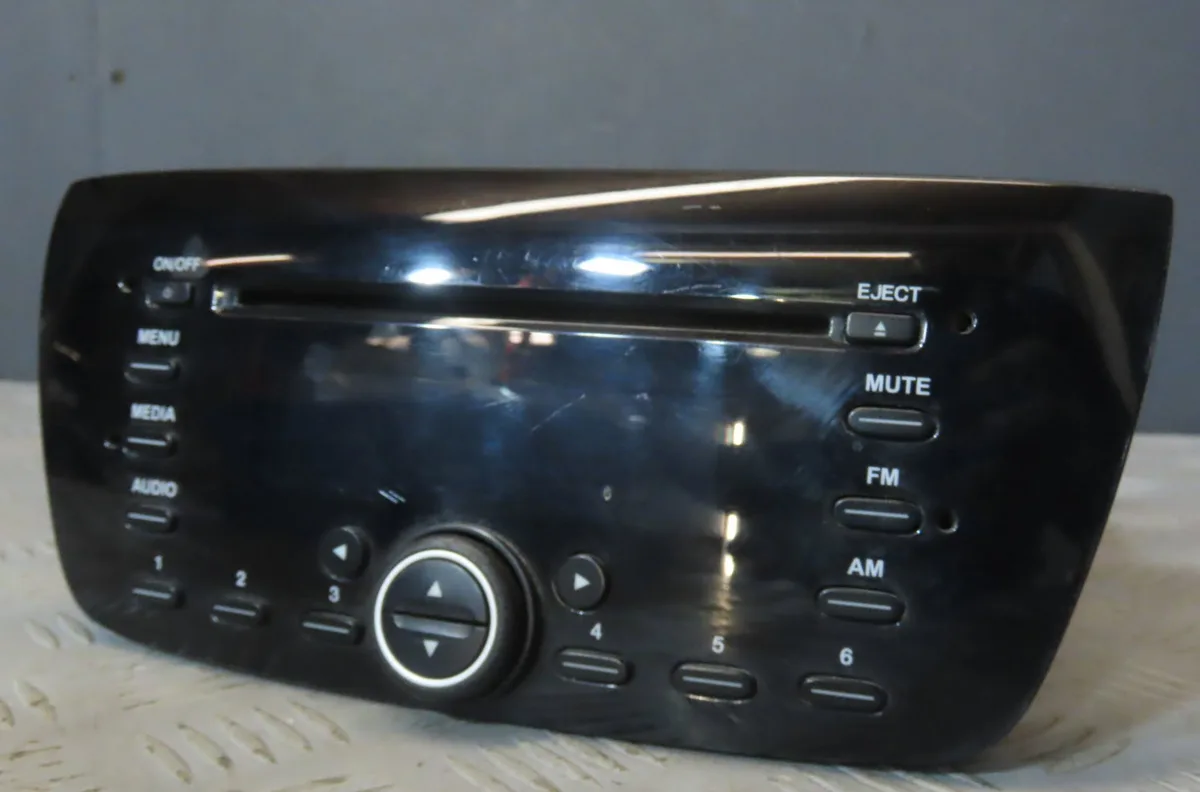 Autoradio OPEL COMBO 2014 occasion