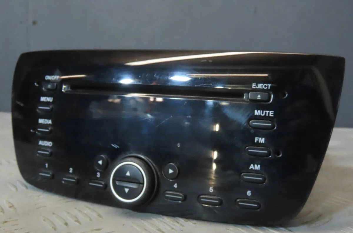 Autoradio OPEL COMBO 2014 occasion