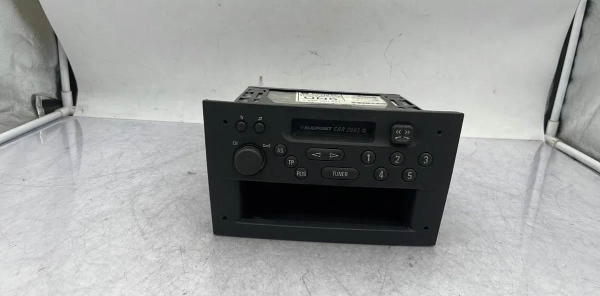 Autoradio OPEL CORSA C PHASE 1 occasion