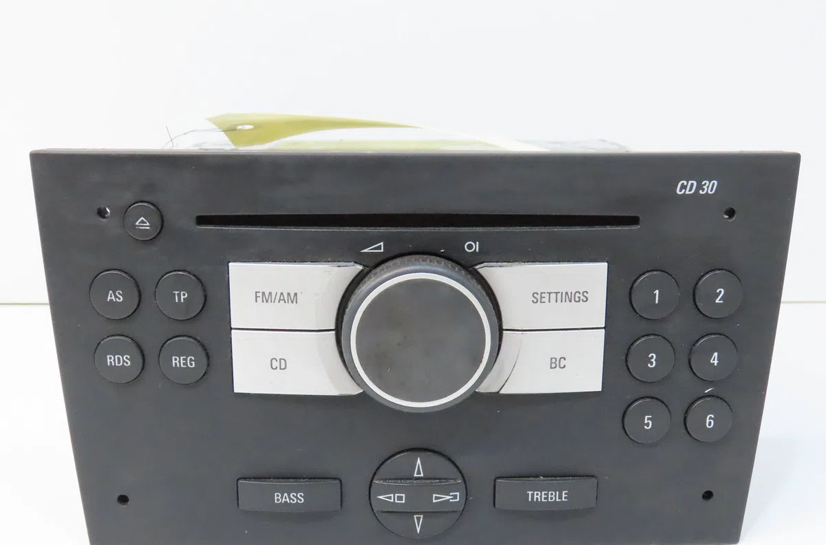 Autoradio Opel CORSA C (X01) 1.3 cdti (f08, f68) (2003-2009) occasion