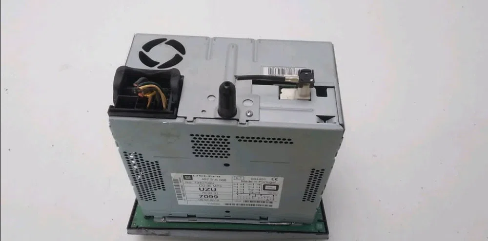Autoradio Opel CORSA D (S07) 1.2 (l08, l68) (2006-2014) 5 portes occasion