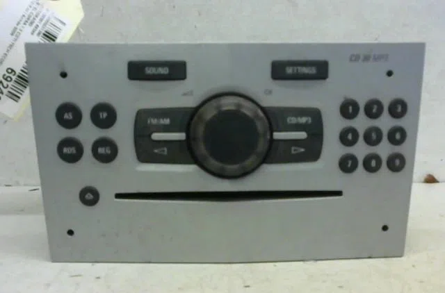 Autoradio Opel CORSA D (S07) 1.3 cdti (l08, l68) (2006-2014) 5 portes occasion