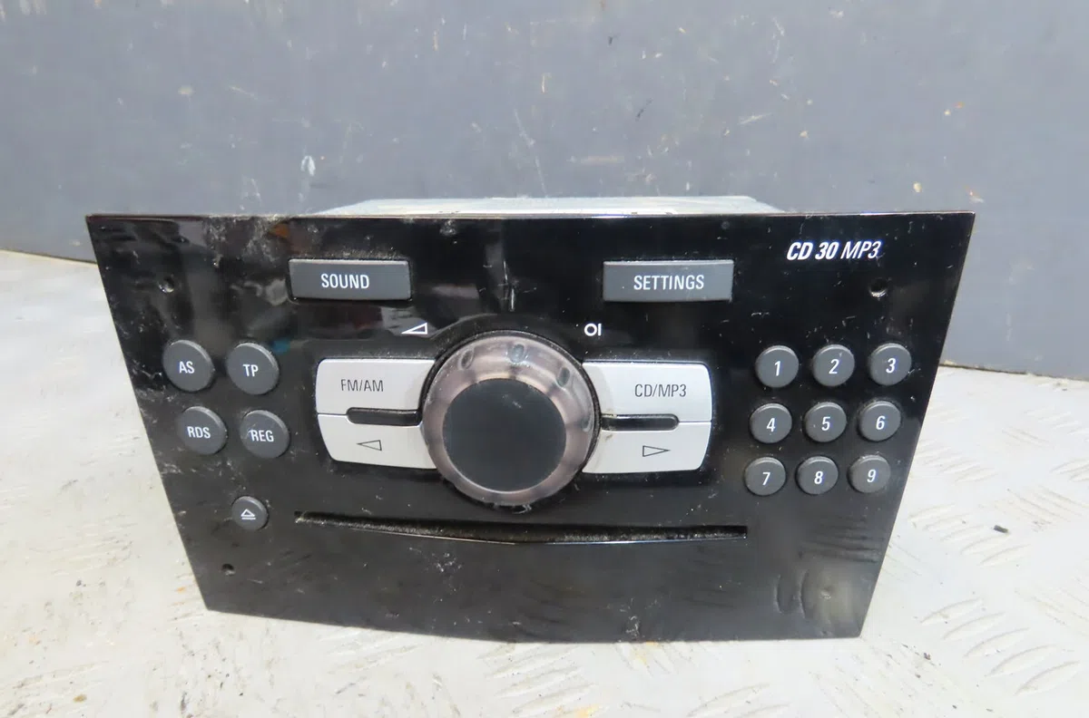 Autoradio Opel CORSA D (S07) 1.3 cdti (l08, l68) (2006-2014) 5 portes occasion